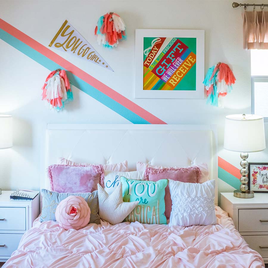 pink-white-kids-room-clean-and-organized