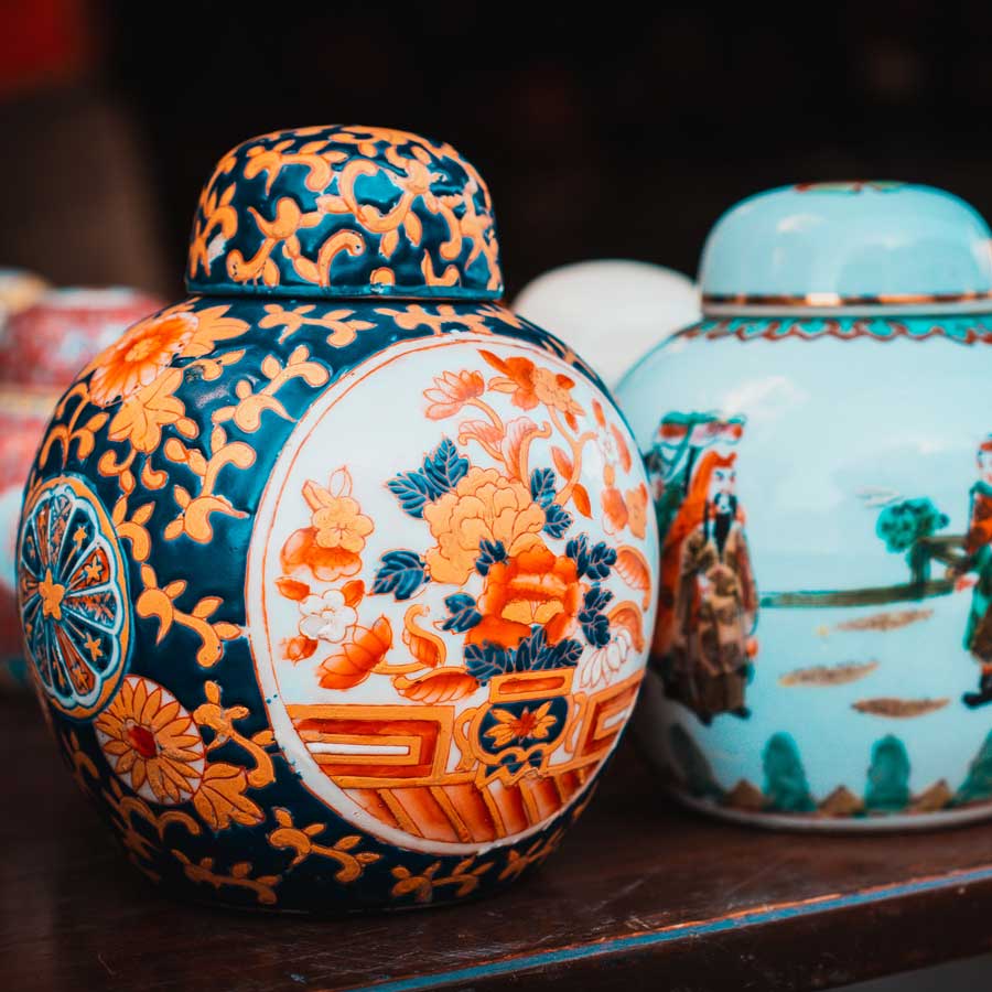 decluttered-colorful-painted-clay-vase-jar-chinese-pot-flower-design-with-top